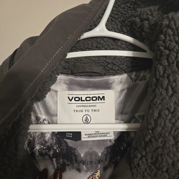 Volcom Women's Longhorn Insulated Black Sleeveless Snowboard Vest Winter Small - Picture 6 of 9
